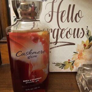 Bath & Body Works Cashmere Glow shower gel BBW